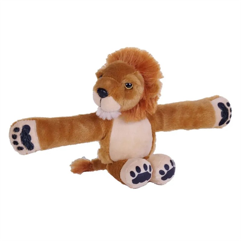 Lion hugger